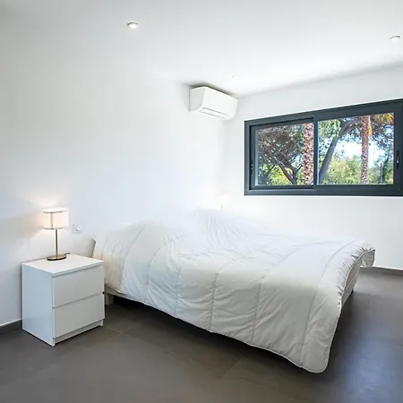 Ryx Avec Piscine Grimaud