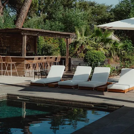 Ryx Avec Piscine فيلة *