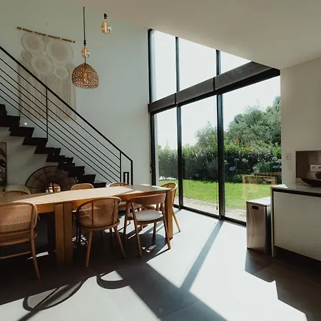 Ryx Avec Piscine فيلة غريمو