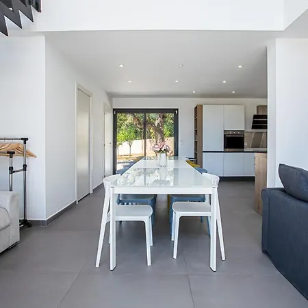 וילה Ryx Avec Piscine גרימו