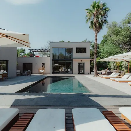 וילה Ryx Avec Piscine *