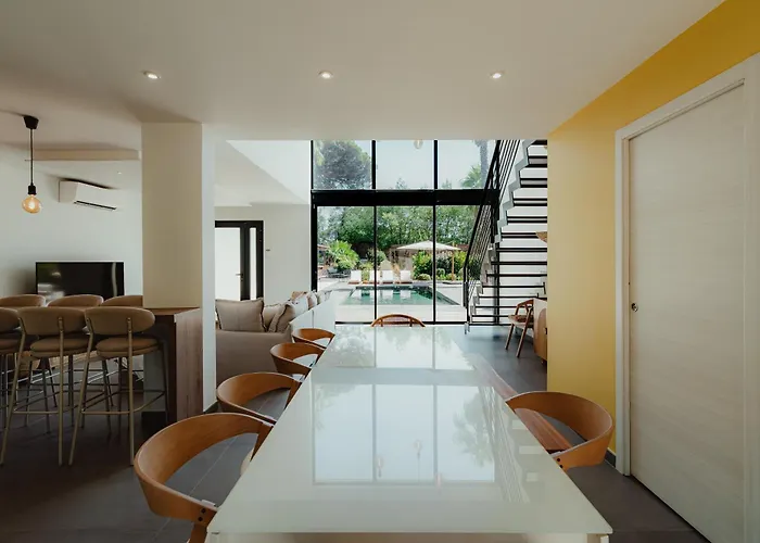 Villa Ryx Avec Piscine Grimaud